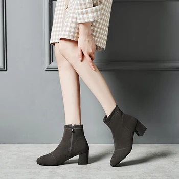 Fashion Spring Ankle Boots Black Boots Women Casual High Heels Short Boots Zipper Stretch Faux Suede Large Size 43 Shoes Woman
Fashion Spring Ankle Boots Black Boots Women Casual High Heels Short Boots Zipper Stretch Faux Suede Large Size 43 Shoes Woman