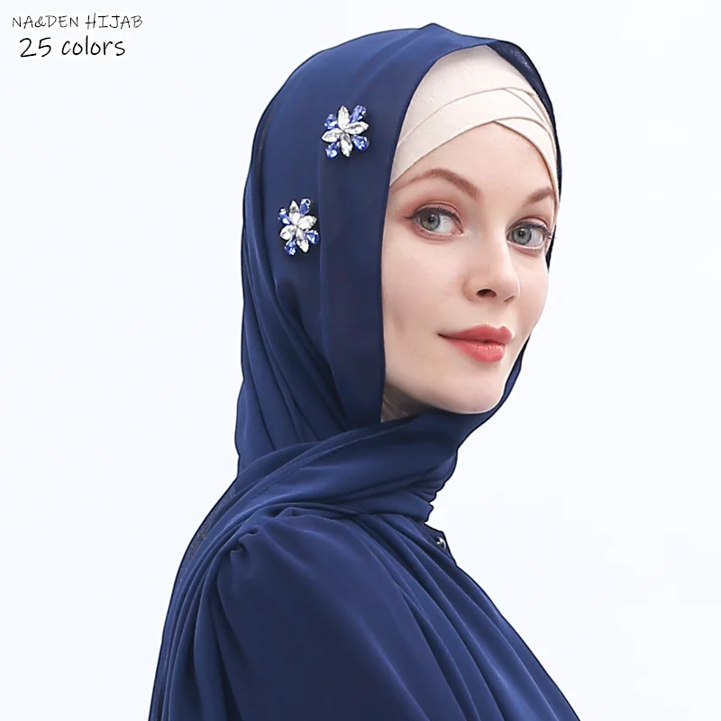 NEW Crystal chiffon plain hijab scarf diamont flower soft women scarves and shawls echarpe fashion luxury muslim hijabs 
NEW Crystal chiffon plain hijab scarf diamont flower soft women scarves and shawls echarpe fashion luxury muslim hijabs