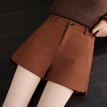 Nonis 2019 New Autumn Winter Women Wollen Short Pants Straight Loose Straight All Match Work Ladies Female Plus Size Hot Shorts
Nonis 2019 New Autumn Winter Women Wollen Short Pants Straight Loose Straight All Match Work Ladies Female Plus Size Hot Shorts