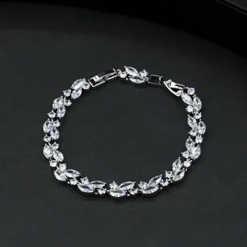 Designer Crystal Large Mona Lisa Bijoux Bracelets Bangles Clear Zircon Bracelet Femme Fashion Jewelry 
Designer Crystal Large Mona Lisa Bijoux Bracelets Bangles Clear Zircon Bracelet Femme Fashion Jewelry