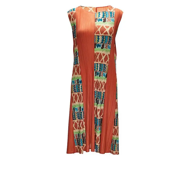 New Dress Women's Summer Ethnic Style Printed Round Neck Sleeveless Waist Pleated Dress
New Dress Women's Summer Ethnic Style Printed Round Neck Sleeveless Waist Pleated Dress