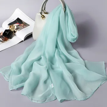 Women Luxury Brand 2020 Fashion Female Designer Big Florals Digital Printed Silk Foulard
Women Luxury Brand 2020 Fashion Female Designer Big Florals Digital Printed Silk Foulard