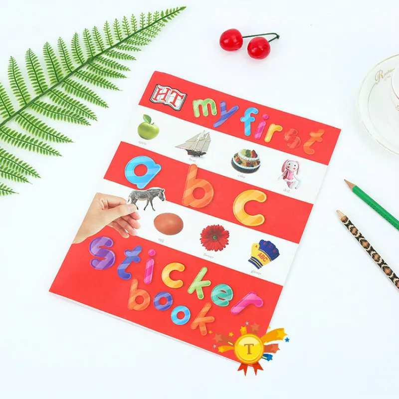 Sticker Books for Scene Scene of Early Childhood Education English Cognitive Enlightenment book
Sticker Books for Scene Scene of Early Childhood Education English Cognitive Enlightenment book