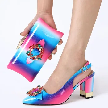 Blue And Red Color PU Leather Pumps 8.5CM Shoes And Bag Set Classics Italian Woman Sandals Shoes And Bag Set For Party Dress
Blue And Red Color PU Leather Pumps 8.5CM Shoes And Bag Set Classics Italian Woman Sandals Shoes And Bag Set For Party Dress