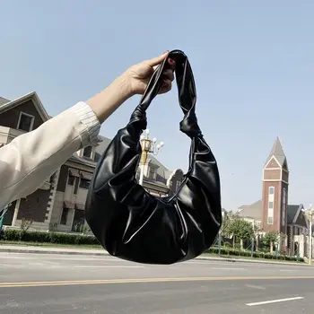 Retro Pleated Soft Leather Shoulder Bag Women Large Capacity Crossbody Messenger Bags Female Solid Color Hobo Bags Dumpling Bag
Retro Pleated Soft Leather Shoulder Bag Women Large Capacity Crossbody Messenger Bags Female Solid Color Hobo Bags Dumpling Bag
