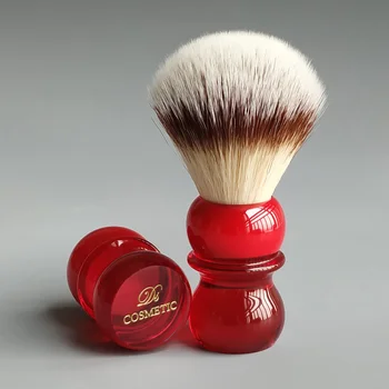 Dscosmetic queen red hand T4 soft synthetic hair shaving brush 
Dscosmetic queen red hand T4 soft synthetic hair shaving brush