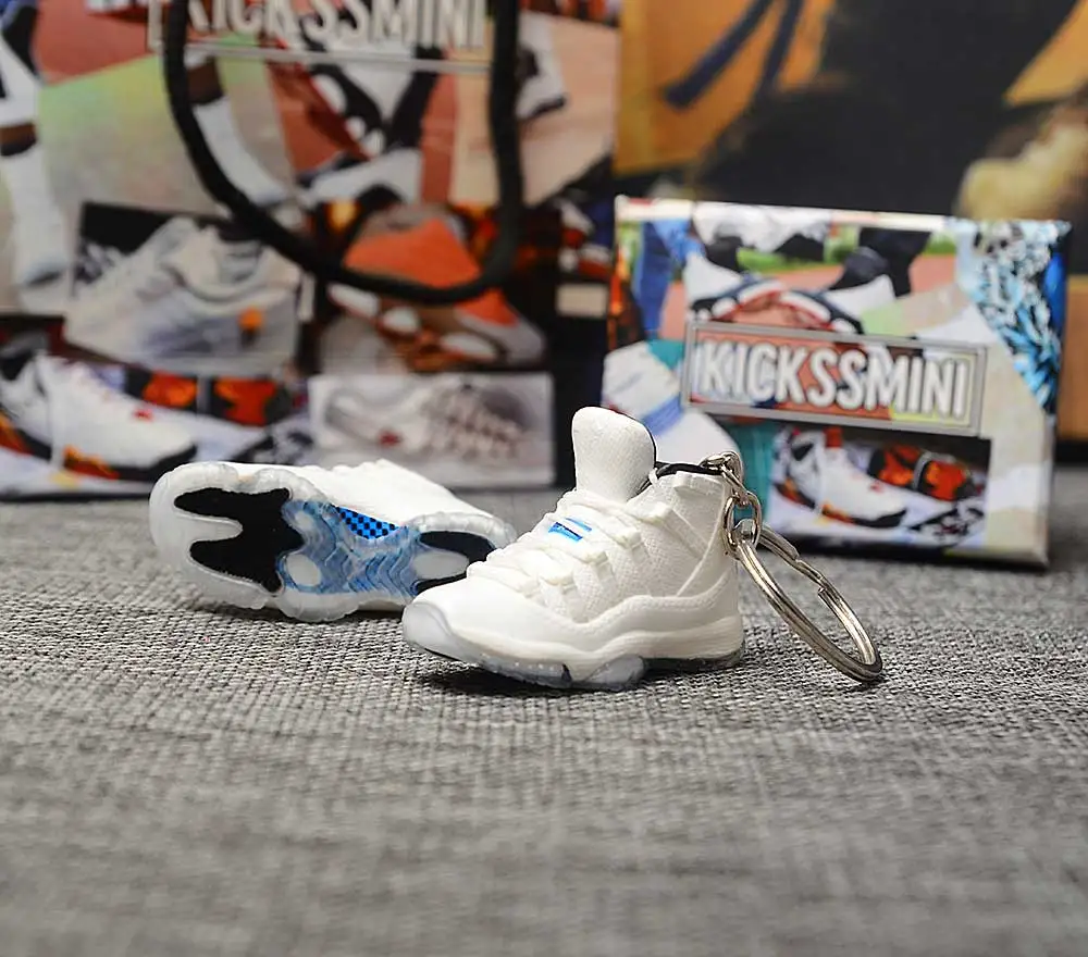 Dropshipping Personality Generation AIR JORDAN 11 SPACE JAM 3D Sneaker Model Keychain Bag Pendant Couple Keychain
Dropshipping Personality Generation AIR JORDAN 11 SPACE JAM 3D Sneaker Model Keychain Bag Pendant Couple Keychain