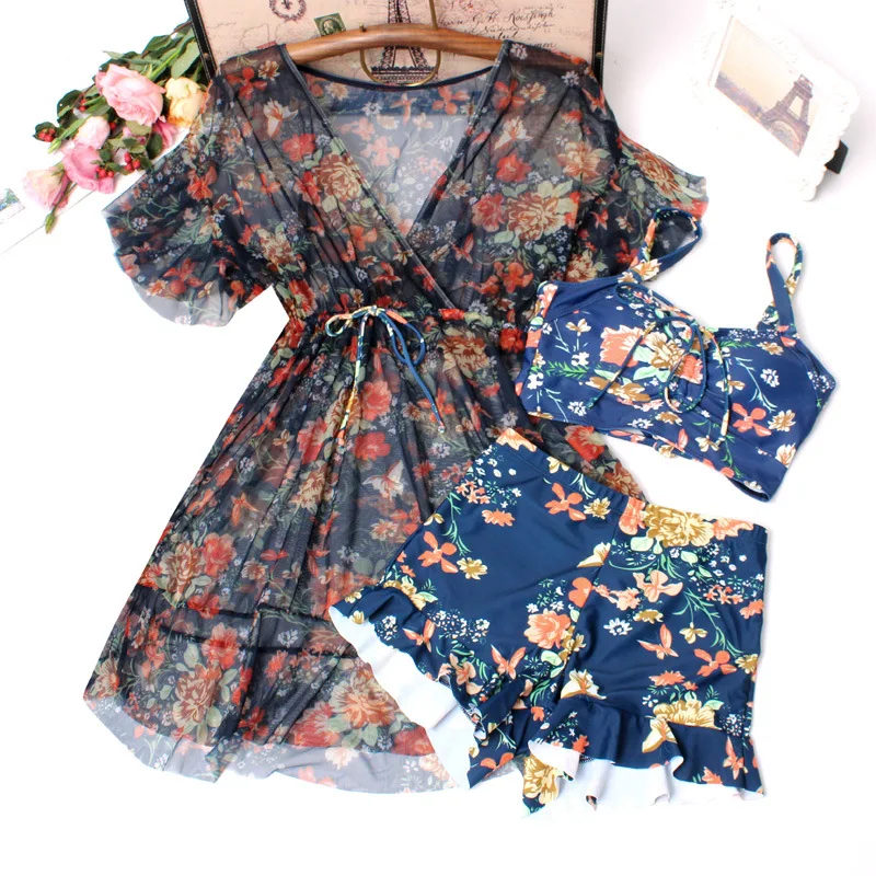 Women Printed Bikini Set Push Up Bathing Suit with Cover-Up Swimming Beachwear Summer Sexy Swimsuit Biquinis Swim Holiday Wear
Women Printed Bikini Set Push Up Bathing Suit with Cover-Up Swimming Beachwear Summer Sexy Swimsuit Biquinis Swim Holiday Wear