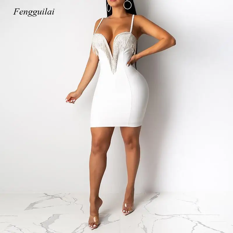Women Rhinestone Tassel Deep V-Neck with Wire Spaghetti Strap Sleeveless Mini Sexy Night Club Party Bodycon Dress
Women Rhinestone Tassel Deep V-Neck with Wire Spaghetti Strap Sleeveless Mini Sexy Night Club Party Bodycon Dress