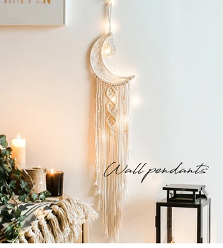 Dreamcatcher Led Lighting Hand Woven Tapestry Moon Dream Catcher Nordic Decoration Ceremony Handmade Feathers Night Light
Dreamcatcher Led Lighting Hand Woven Tapestry Moon Dream Catcher Nordic Decoration Ceremony Handmade Feathers Night Light