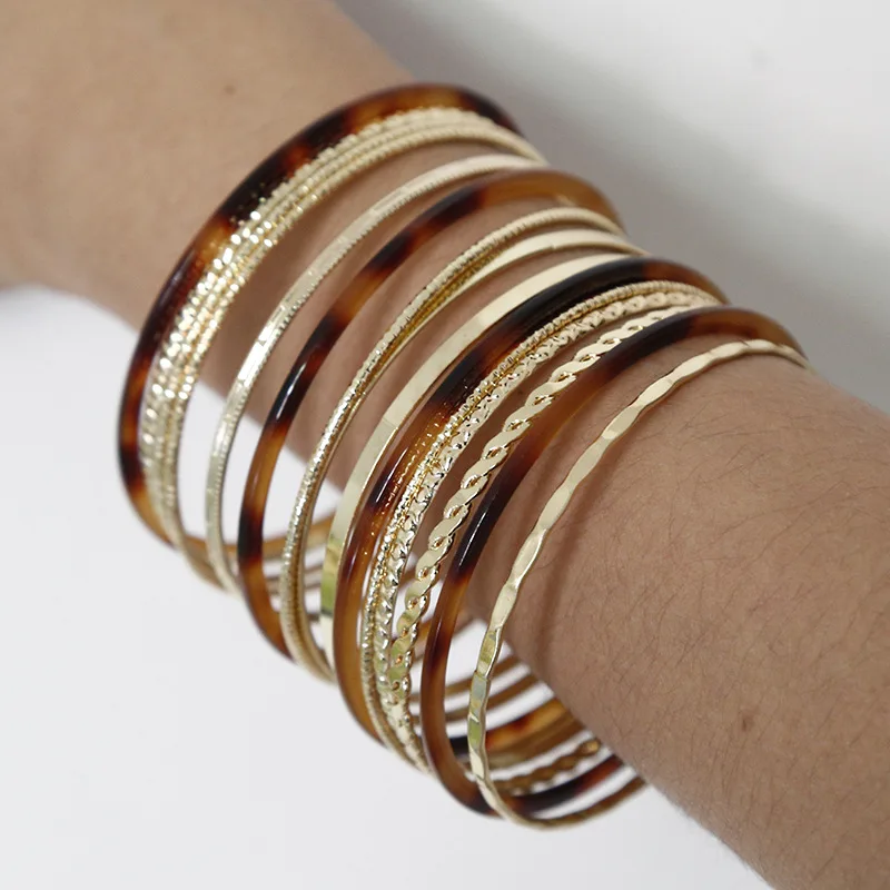 Vintage Alloy Round Multilayer Bangles Women Acetate Board Acrylic Leopard Geometry Bracelet Fashion Charms Lady Hand Decoration
Vintage Alloy Round Multilayer Bangles Women Acetate Board Acrylic Leopard Geometry Bracelet Fashion Charms Lady Hand Decoration