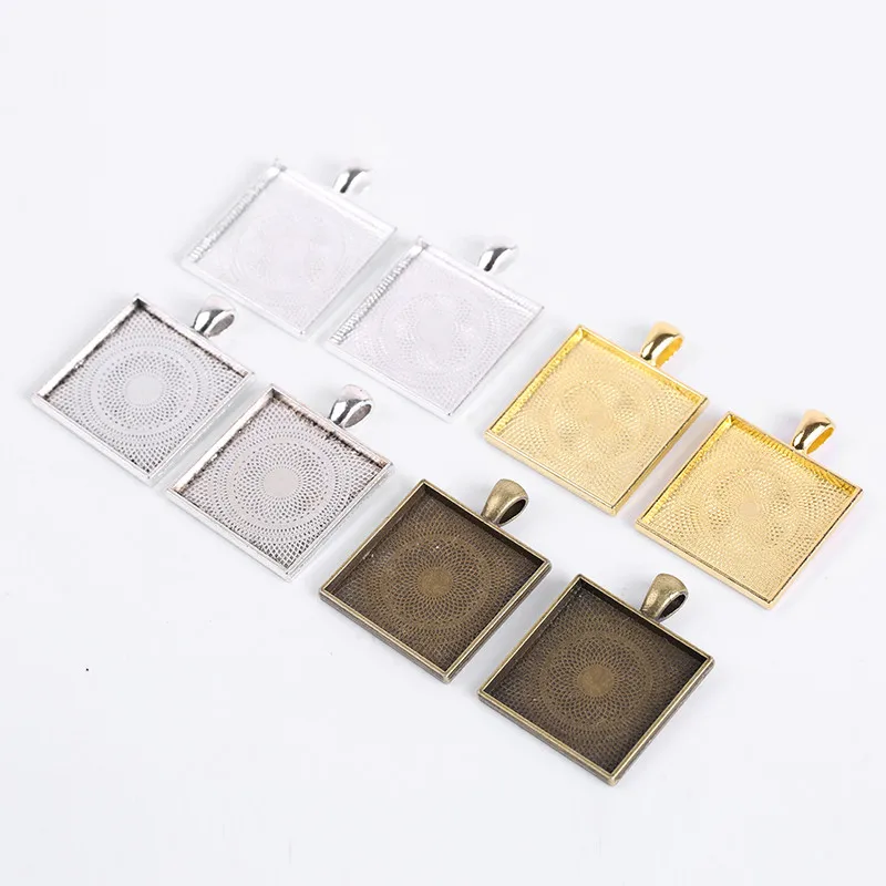 5 Pcs/Lot 25mm Square Pendant Base for Necklace Gold Silver Color Accessories DIY Jewelry Making Findings&Components
5 Pcs/Lot 25mm Square Pendant Base for Necklace Gold Silver Color Accessories DIY Jewelry Making Findings&Components