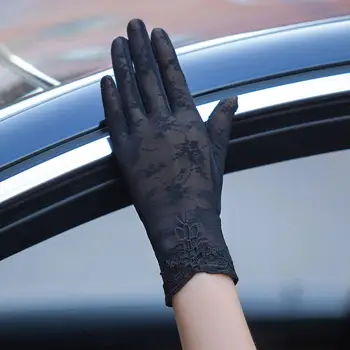 Sexy Summer Women Anti-UV Short Sun Gloves Fashion Ice Silk Lace Driving Touch Screen Lady Gloves Female Wedding Bridal Gloves
Sexy Summer Women Anti-UV Short Sun Gloves Fashion Ice Silk Lace Driving Touch Screen Lady Gloves Female Wedding Bridal Gloves