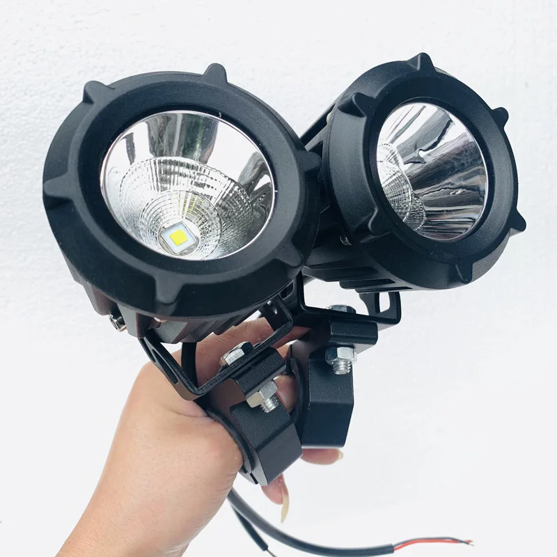 DC12V-24V Universal Motorcycle LED Auxiliary Fog Light Assemblie Driving Lamp 50W Headlight Kit For BMW R1200GS/ ADV/ F800GS
DC12V-24V Universal Motorcycle LED Auxiliary Fog Light Assemblie Driving Lamp 50W Headlight Kit For BMW R1200GS/ ADV/ F800GS