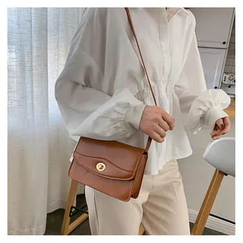 2020 New Women's Shoulder Bag Casual Messenger Bag Autumn Square Sling Bag Fashion Phone Bag Purse
2020 New Women's Shoulder Bag Casual Messenger Bag Autumn Square Sling Bag Fashion Phone Bag Purse
