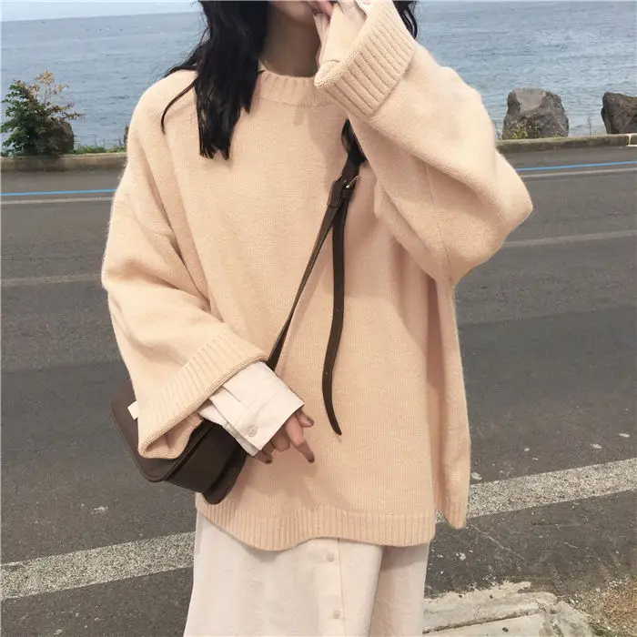 Autumn Winter Loose Sweaters Women Casual O Neck Flare Sleeve Solid Color All Match Knitted Pullovers Female Warm Soft Jumpers
Autumn Winter Loose Sweaters Women Casual O Neck Flare Sleeve Solid Color All Match Knitted Pullovers Female Warm Soft Jumpers