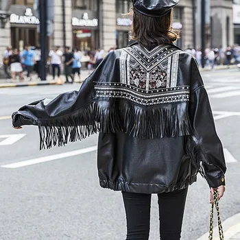 Black Embroidery Rivet Tassel Faux Leather Jacket Plus Size Women Autumn Female Motorcycle Biker Jacket Oversize Ladies PU Coat
Black Embroidery Rivet Tassel Faux Leather Jacket Plus Size Women Autumn Female Motorcycle Biker Jacket Oversize Ladies PU Coat