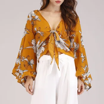 Women's Short Blouse Flare Sleeves Floral Print V Neck Shirt Summer Sunscreen Beach Blouses 1
Women's Short Blouse Flare Sleeves Floral Print V Neck Shirt Summer Sunscreen Beach Blouses 1