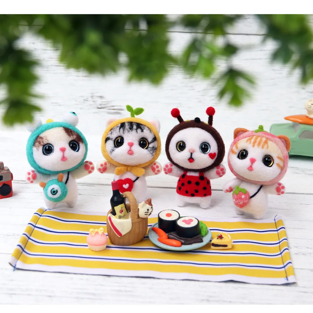 1Pcs Fashion Custom Cat Doll Wool Felt Craft DIY Non Finished Poked Set Handcraft Kit for Needle Material Bag Pack
1Pcs Fashion Custom Cat Doll Wool Felt Craft DIY Non Finished Poked Set Handcraft Kit for Needle Material Bag Pack
