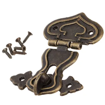 1Pcs Antique Metal Lock Decorative Hasps Hook Gift Wooden Jewelry Box Padlock With Screws Vintage Furniture Hardware 63x47mm
1Pcs Antique Metal Lock Decorative Hasps Hook Gift Wooden Jewelry Box Padlock With Screws Vintage Furniture Hardware 63x47mm