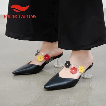 JOUIR TALONS 2020 New Arrivals Big Size 43 Genuine Leather Women Mules Sandals Pointed Toe Square Heel Flower Summer Woman Shoes
JOUIR TALONS 2020 New Arrivals Big Size 43 Genuine Leather Women Mules Sandals Pointed Toe Square Heel Flower Summer Woman Shoes