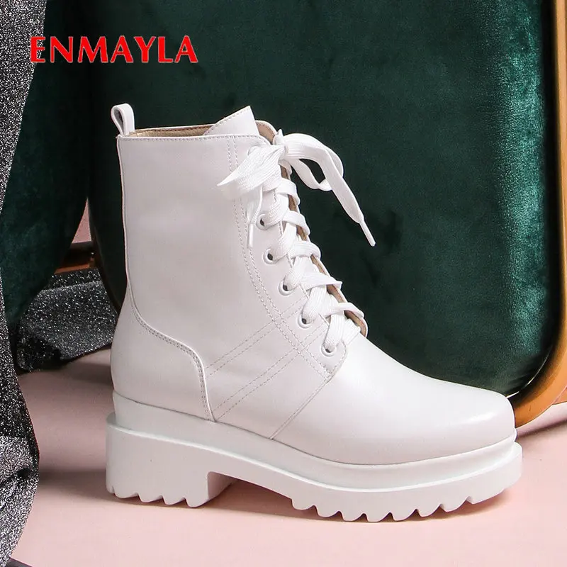 ENMAYLA 2019 Women Round Toe Lace Up Mid Calf Fashion Genuine Leather Boots Motorcycle Boots Short Plush Women Shoes Size 34-43
ENMAYLA 2019 Women Round Toe Lace Up Mid Calf Fashion Genuine Leather Boots Motorcycle Boots Short Plush Women Shoes Size 34-43