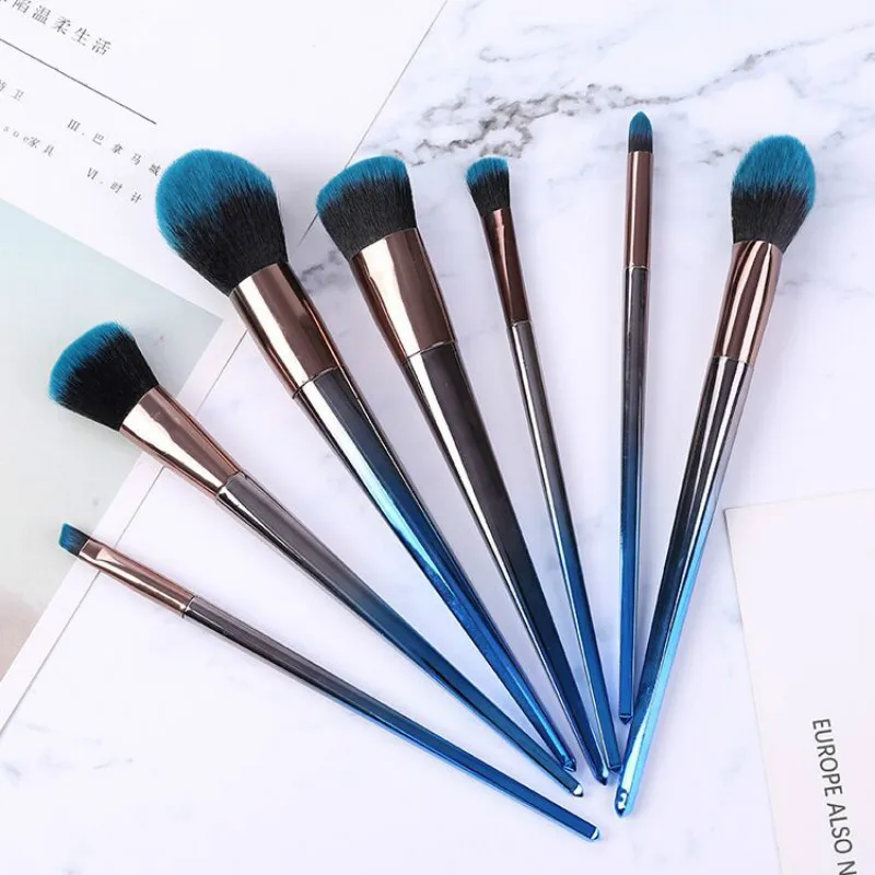 7Pcs Gradient Makeup Brushes Set Powder Foundation Blush Blending Eye Shadow Lip Cosmetic Beauty Make Up Brush Makeup Tools
7Pcs Gradient Makeup Brushes Set Powder Foundation Blush Blending Eye Shadow Lip Cosmetic Beauty Make Up Brush Makeup Tools