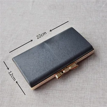 Fashion Women Purse Frame With Black Plastic Box Handbag DIY Evening Bag Wedding Party Prom Metal Clutch Bag Accessories Frame
Fashion Women Purse Frame With Black Plastic Box Handbag DIY Evening Bag Wedding Party Prom Metal Clutch Bag Accessories Frame
