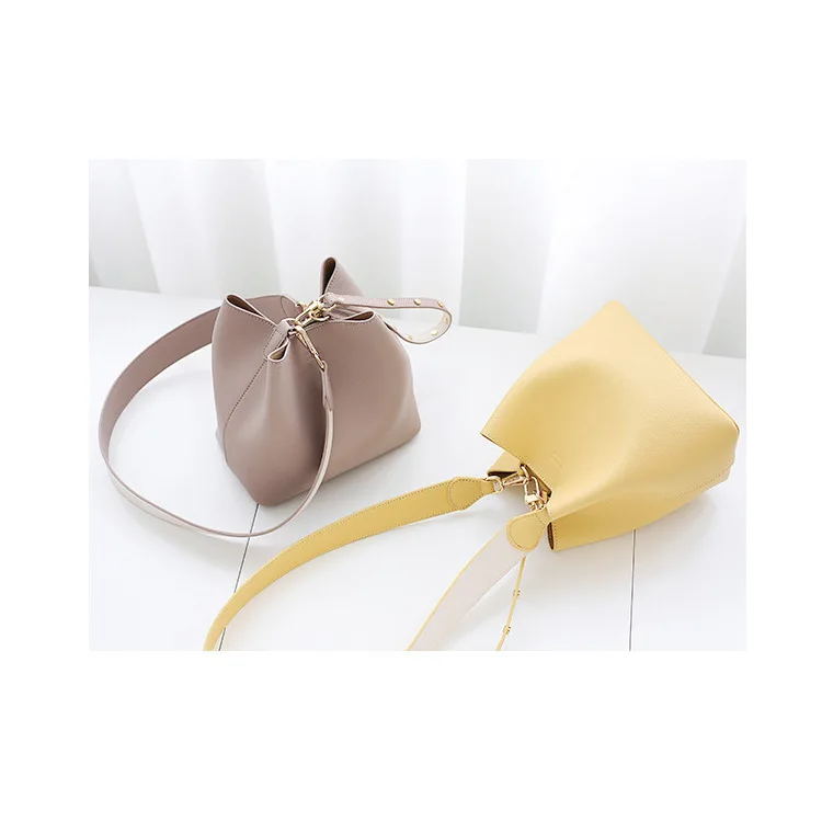 European Style Style Multi-color the Cowhide Multi-Purpose Bucket Bag Shoulder Wide-Strap Contrast Color WOMEN'S Bag 
European Style Style Multi-color the Cowhide Multi-Purpose Bucket Bag Shoulder Wide-Strap Contrast Color WOMEN'S Bag