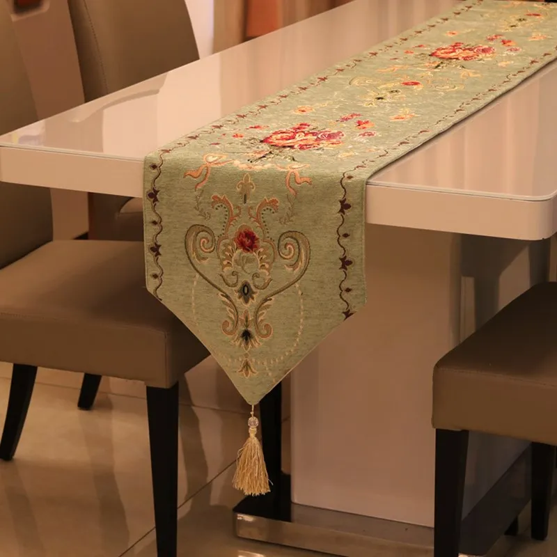 Высококачественные дорожки из синели, цветочные растения, настольные флаги, зеленые и красные настольные покрытия, обеденный стол, Свадебная вечеринка
Высококачественные дорожки из синели, цветочные растения, настольные флаги, зеленые и красные настольные покрытия, обеденный стол, Свадебная вечеринка