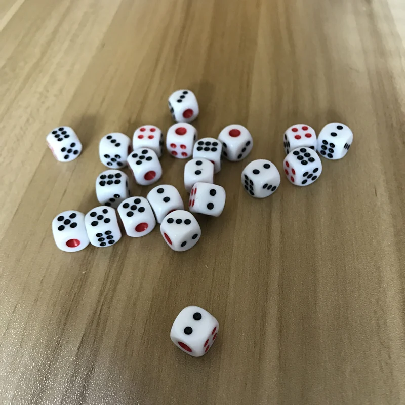 

New 10Pcs/Lot 10mm Dice Acrylic White Dice Hexahedron Fillet Red and Black Points Clubs KTV Dedicated Entertainment Dice Set