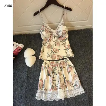 2Pcs Floral Print Satin Pajama Sets Women Camis Top Shorts Lace Side Summer Pyjamas Pants Sleepwear Set Padded Nightwear Women
2Pcs Floral Print Satin Pajama Sets Women Camis Top Shorts Lace Side Summer Pyjamas Pants Sleepwear Set Padded Nightwear Women