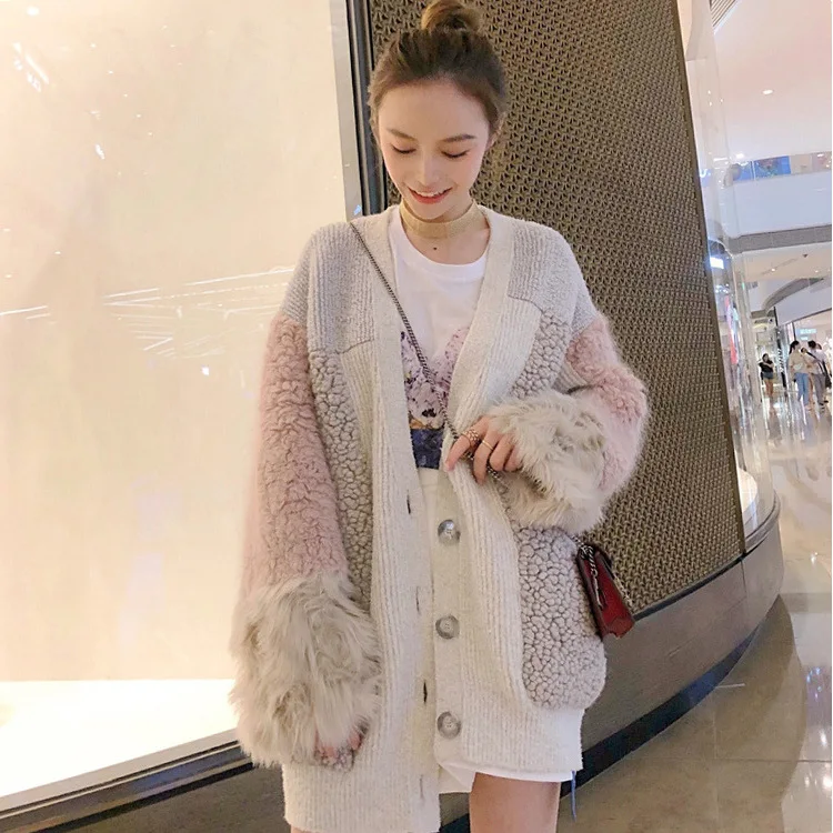 Autumn 2019 New Net Red Same Loose and Lazy Pink Lamb Wool Bottom Sweater Open-top V-Neck Cardigans Sweater Women
Autumn 2019 New Net Red Same Loose and Lazy Pink Lamb Wool Bottom Sweater Open-top V-Neck Cardigans Sweater Women