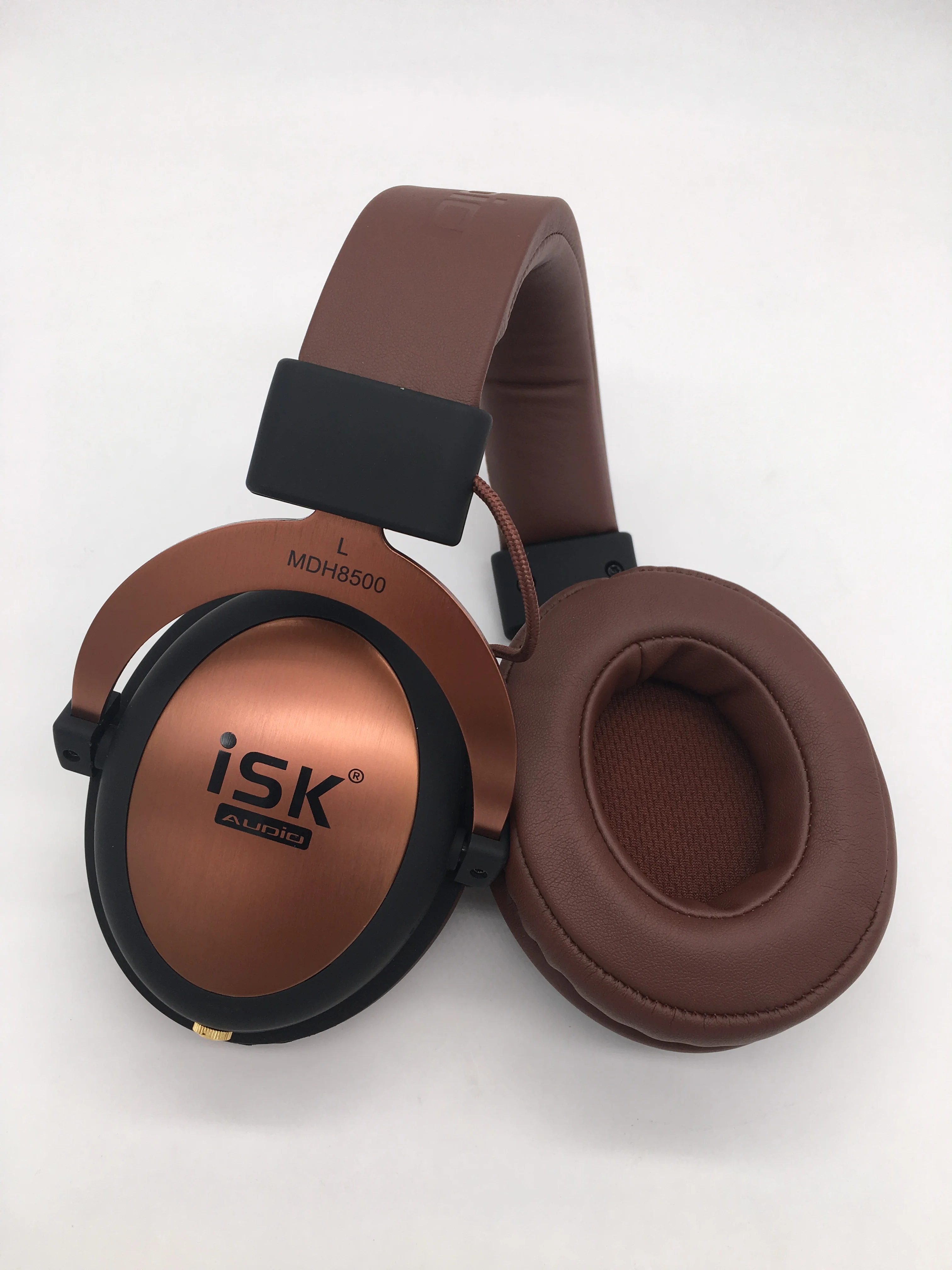 Original genuine ISK MDH8500 HIFI Stereo Fully Enclosed Dynamic Headphone Professional Studio Monitor Headphones Hifi DJ Headset
Original genuine ISK MDH8500 HIFI Stereo Fully Enclosed Dynamic Headphone Professional Studio Monitor Headphones Hifi DJ Headset