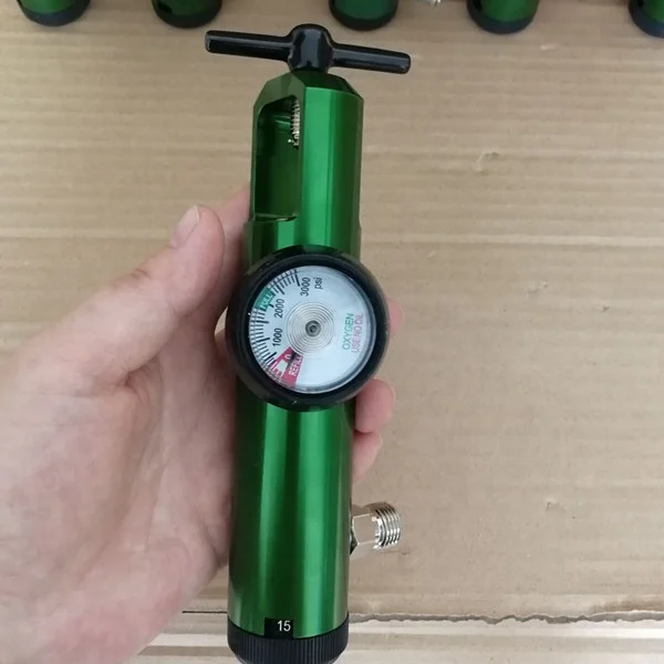 Extended version CGA870 oxygen regulator with DISS outlet to connect to humidifier
Extended version CGA870 oxygen regulator with DISS outlet to connect to humidifier