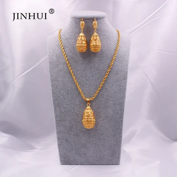 Dubai jewelry sets Gold 50cm chain Necklace Pendant Earring set for women African France bridal wedding Party 24K jewelery gifts
Dubai jewelry sets Gold 50cm chain Necklace Pendant Earring set for women African France bridal wedding Party 24K jewelery gifts