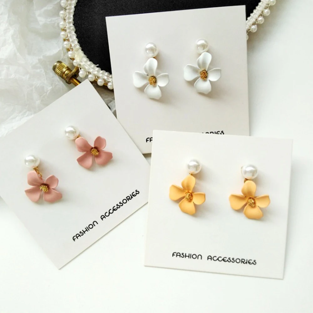 Spray Paint Flower Clip Earrings For Women Non Pierced White Yellow Plant Ear Cuff Earring Sweet Jewelry klipsy na uszy
Spray Paint Flower Clip Earrings For Women Non Pierced White Yellow Plant Ear Cuff Earring Sweet Jewelry klipsy na uszy