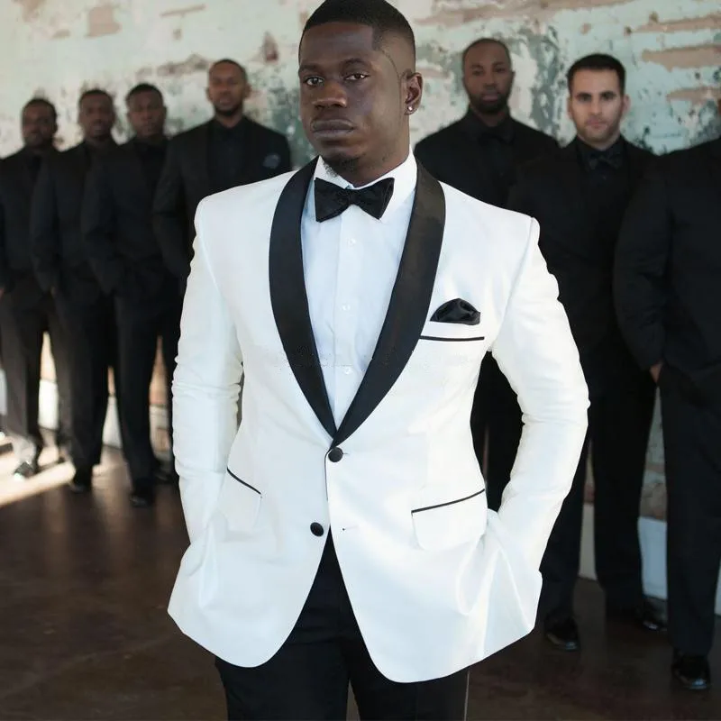 Handsome Groomsmen Shawl Lapel Groom Tuxedos Mens Wedding Dress Man Jacket Blazer Prom Dinner (Jacket+Pants+Tie) K02
Handsome Groomsmen Shawl Lapel Groom Tuxedos Mens Wedding Dress Man Jacket Blazer Prom Dinner (Jacket+Pants+Tie) K02