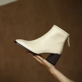 MORDOAN Genuine Cow Leather Martin boots women's square toe zipper ankle boots 2020 new British style thick heel single boots
MORDOAN Genuine Cow Leather Martin boots women's square toe zipper ankle boots 2020 new British style thick heel single boots