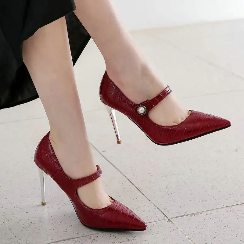Women Shoes Fashion Faux Leather High Heels Pumps Beige Pink Pointed Toe Dress Shoes Woman Big Size 34-43
Women Shoes Fashion Faux Leather High Heels Pumps Beige Pink Pointed Toe Dress Shoes Woman Big Size 34-43