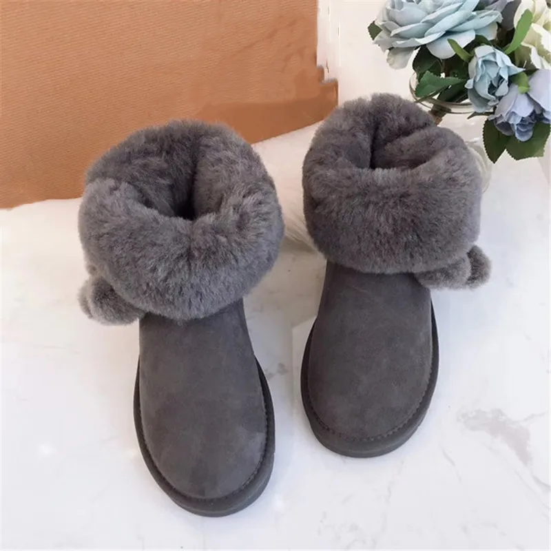 New 2022 Fashion Women's Australia Classic Snow Boots Genuine Sheepskin Natural Fur Winter Boots Brand Women Warm Shoes
New 2022 Fashion Women's Australia Classic Snow Boots Genuine Sheepskin Natural Fur Winter Boots Brand Women Warm Shoes