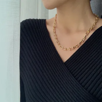 AOMU 2020 Fashion U Shape Thick Chain Exaggerate Hip-Hop Collarbone Chain Simple Necklace for Women Men New Jewelry Party Gifts
AOMU 2020 Fashion U Shape Thick Chain Exaggerate Hip-Hop Collarbone Chain Simple Necklace for Women Men New Jewelry Party Gifts