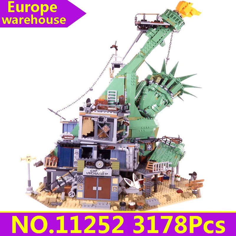 Lepinblocks 11252 Welcome to Apocalypseburg Building Blocks Set Movie Architecture 70840 Kids Toys For Children Gift King Bricks
Lepinblocks 11252 Welcome to Apocalypseburg Building Blocks Set Movie Architecture 70840 Kids Toys For Children Gift King Bricks