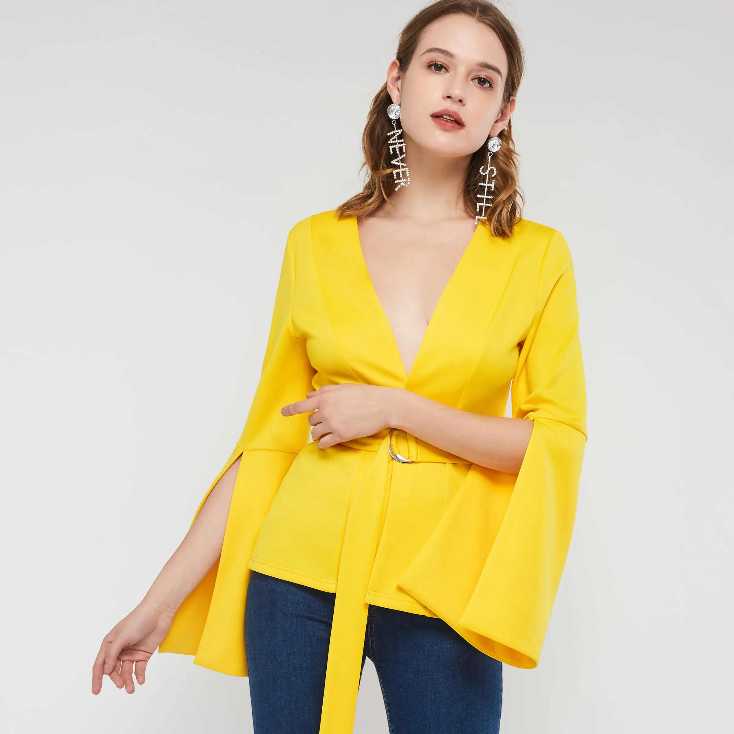 Spring Autumn Coat Women Flare Sleeve Lace Up Slim Ladies Solid Yellow Simple Elegant Deep V Sexy Young Fashion Office Outerwear
Spring Autumn Coat Women Flare Sleeve Lace Up Slim Ladies Solid Yellow Simple Elegant Deep V Sexy Young Fashion Office Outerwear