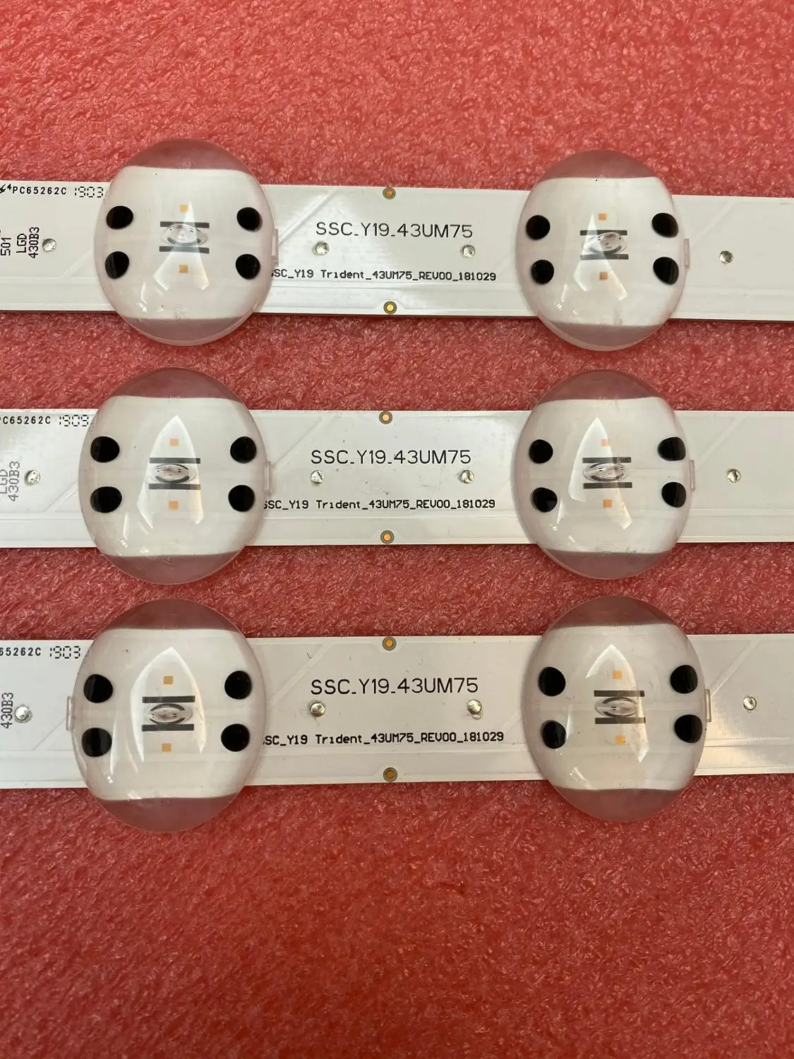 New 15 PCS/lot 7LED 445mm LED Backlight Strip for LG 43UM7500PLA SSC_Y19_43UM75 SSC_Y19 Trident_43UM75_REV00_181029 EAV64592501
New 15 PCS/lot 7LED 445mm LED Backlight Strip for LG 43UM7500PLA SSC_Y19_43UM75 SSC_Y19 Trident_43UM75_REV00_181029 EAV64592501