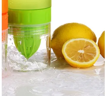 Xmas Gift 650ml Infuser Water Bottle Plastic Fruit Infusion Kids Drink Outdoor Sports Bottle Juice Lemon Portable Kettle
Xmas Gift 650ml Infuser Water Bottle Plastic Fruit Infusion Kids Drink Outdoor Sports Bottle Juice Lemon Portable Kettle