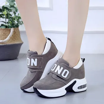 COOTELILI 2020 Pumps Women Shoe Sneaker Women Pumps Fashion Hook And Loop High Heels Slip On Casual 8cm Heel Platform Female
COOTELILI 2020 Pumps Women Shoe Sneaker Women Pumps Fashion Hook And Loop High Heels Slip On Casual 8cm Heel Platform Female