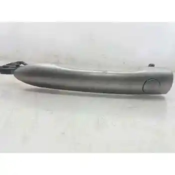 8200289825 HANDLE OUTER FRONT RIGHT RENAULT SCENIC II 
8200289825 HANDLE OUTER FRONT RIGHT RENAULT SCENIC II