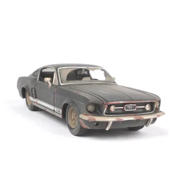 1:24Metal Model Making Old Car Models Mustang GT Automobile Toy Vehicle High Simulation Diecast Decoration or Collection For kid
1:24Metal Model Making Old Car Models Mustang GT Automobile Toy Vehicle High Simulation Diecast Decoration or Collection For kid