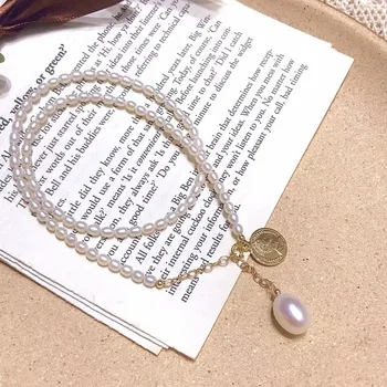 Ultra-fine pearl chains , 14 Gold Filling, abstinence Choker must be 35+5cm long and can be adjusted for a variety of wearing
Ultra-fine pearl chains , 14 Gold Filling, abstinence Choker must be 35+5cm long and can be adjusted for a variety of wearing
